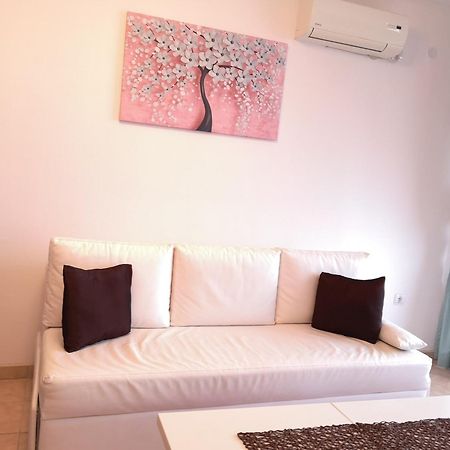 Villa Eros Apartments Struga Bilik gambar